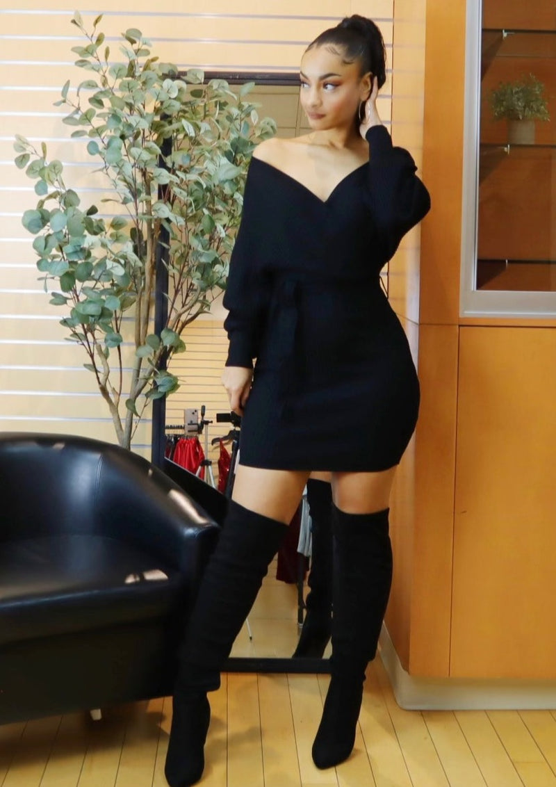 Knit Sweater Mini Dress (Black)